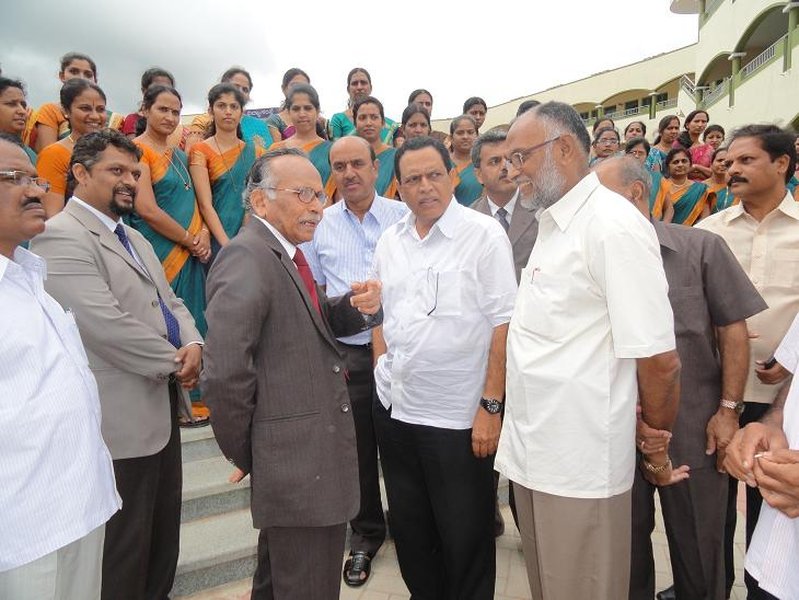 Shri V Devendra Sir interacting with Team