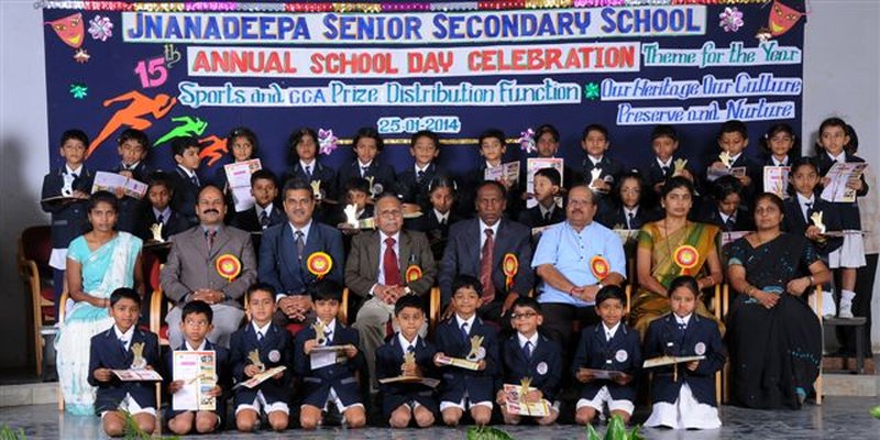 1F Students