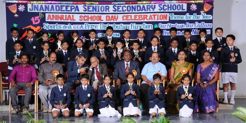 4D Students